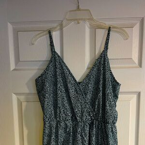 Green and white summer dress XL